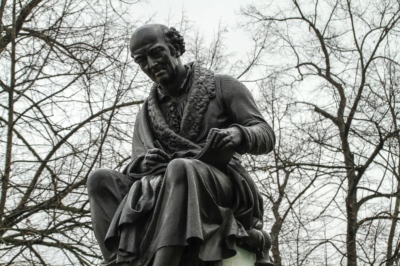 Denkmal von Samuel Hahnemann in Leipzig