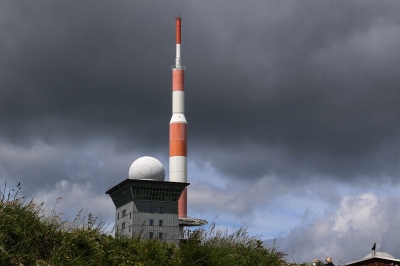 Digitalisierung - unternehmensWert: Mensch plus schafft den Lern- und Experimentierraum. Bild: Antennen auf dem Brocken