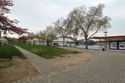 Köln - Blick auf Hohenzollernbrücke